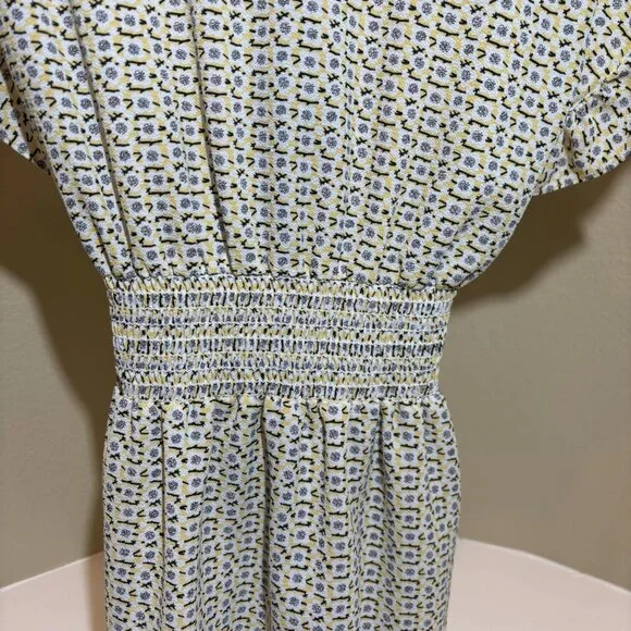 💛MAX Studio Ruffle Sleeve Belted V-Neck Yellow Blouse Size XL - Picture 8 of 11